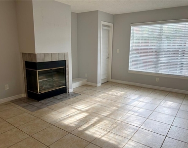 10200 Gandy Boulevard N - Photo Thumbnail 1