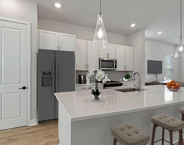 89 28th Street S - Photo Thumbnail 2