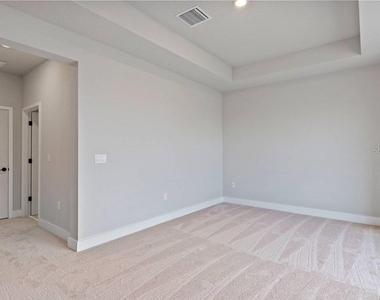 89 28th Street S - Photo Thumbnail 7