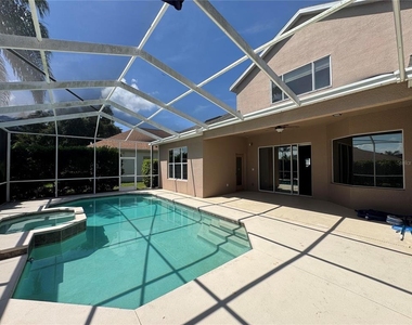 23307 Abercorn Lane - Photo Thumbnail 14