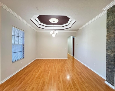 23307 Abercorn Lane - Photo Thumbnail 5