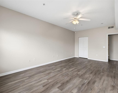 4207 S Dale Mabry Highway - Photo Thumbnail 21