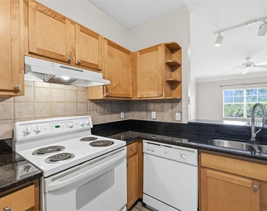 4207 S Dale Mabry Highway - Photo Thumbnail 16
