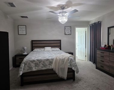 424 Capri Way - Photo Thumbnail 30