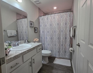 424 Capri Way - Photo Thumbnail 18