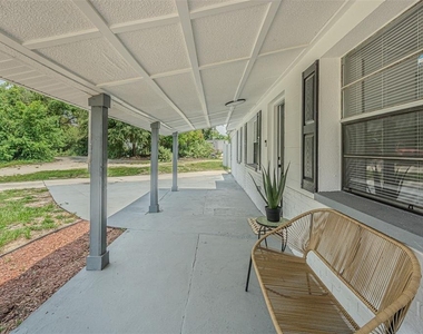 5817 E 30th Avenue - Photo Thumbnail 2