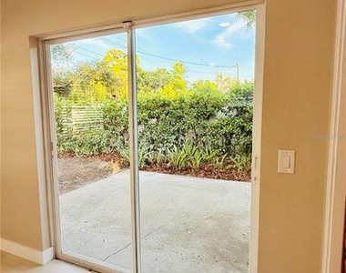 6409 Rosewood Drive - Photo Thumbnail 30