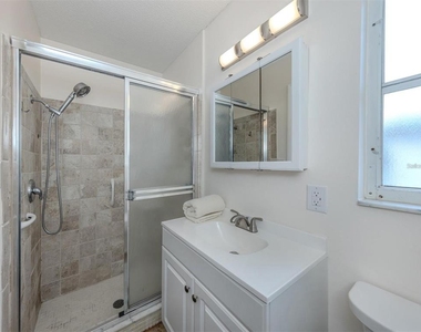 1215 Mango Avenue - Photo Thumbnail 21