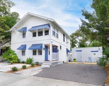 1043 7th Avenue N - Photo Thumbnail 1