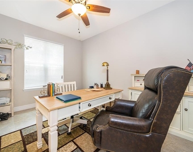 3026 Jardin Street - Photo Thumbnail 8