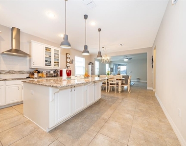 3026 Jardin Street - Photo Thumbnail 11