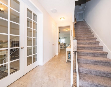 3026 Jardin Street - Photo Thumbnail 7