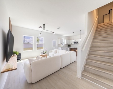 8688 Sportsman Loop - Photo Thumbnail 7