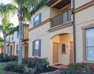 733 Calabria Avenue - Photo Thumbnail 4
