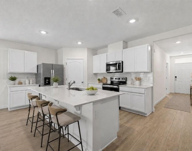 2893 House Finch Road - Photo Thumbnail 5