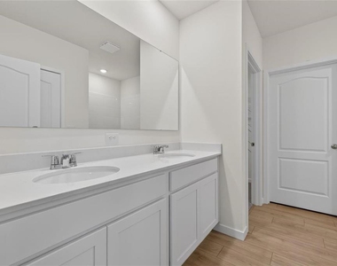 2893 House Finch Road - Photo Thumbnail 28