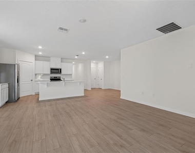 2893 House Finch Road - Photo Thumbnail 17