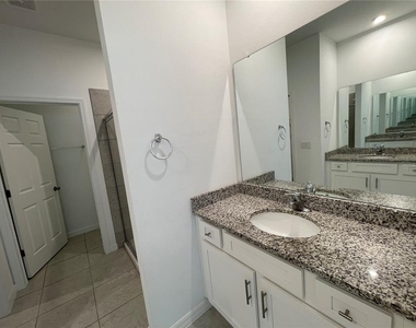 689 Crown Rose Drive - Photo Thumbnail 35