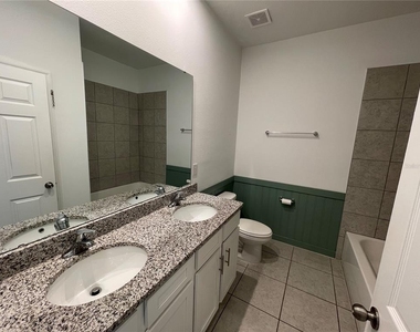 689 Crown Rose Drive - Photo Thumbnail 9