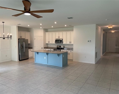 689 Crown Rose Drive - Photo Thumbnail 30