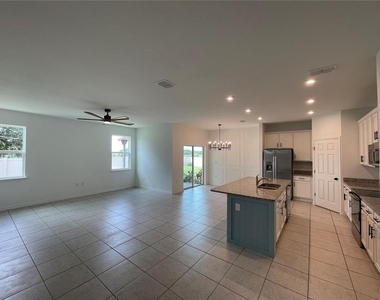 689 Crown Rose Drive - Photo Thumbnail 21