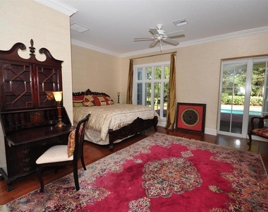 8475 Ne 16th Terrace - Photo Thumbnail 17