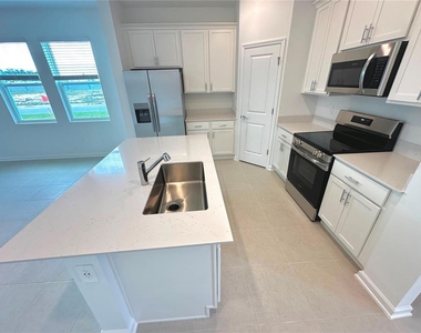 6107 Wellbeing Way - Photo Thumbnail 6