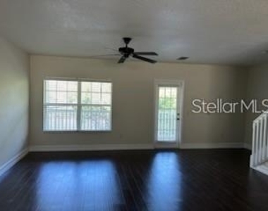 203 Mcleods Way - Photo Thumbnail 8