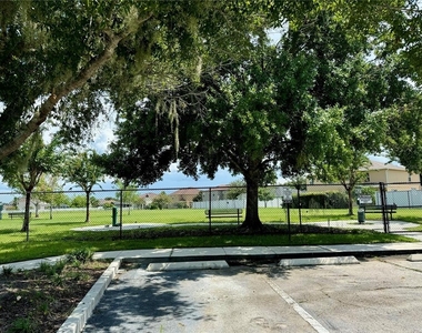 4912 Stone Acres Cir - Photo Thumbnail 31