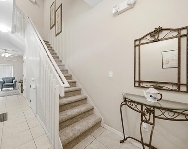2402 Caravelle Circle - Photo Thumbnail 14