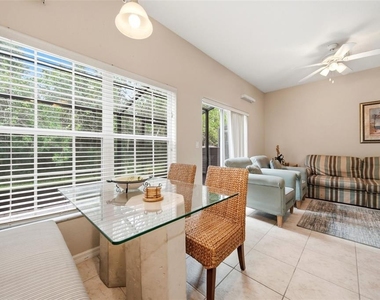 2402 Caravelle Circle - Photo Thumbnail 26
