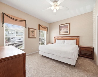 2402 Caravelle Circle - Photo Thumbnail 12