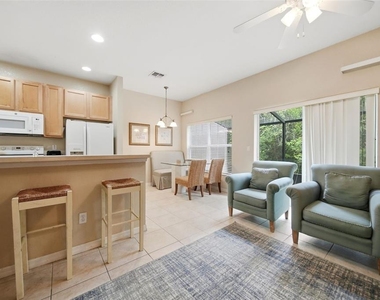 2402 Caravelle Circle - Photo Thumbnail 5