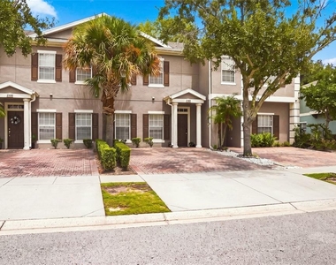 2402 Caravelle Circle - Photo Thumbnail 27