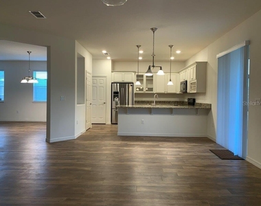 3013 Cherry Orchard Lane - Photo Thumbnail 2