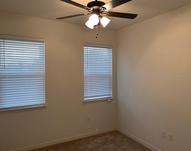 3013 Cherry Orchard Lane - Photo Thumbnail 7