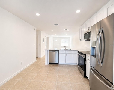 1255 Sophie Boulevard - Photo Thumbnail 4