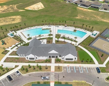2019 Sunshine Peak Drive - Photo Thumbnail 34