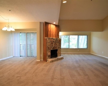 1068 E Michigan Street - Photo Thumbnail 2