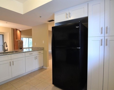 1068 E Michigan Street - Photo Thumbnail 13