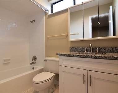 1068 E Michigan Street - Photo Thumbnail 16