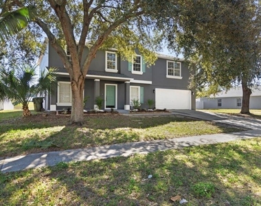 1893 Vale Drive - Photo Thumbnail 2