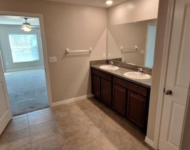 39934 Dawson Chase Drive - Photo Thumbnail 27