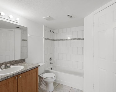 2204 Key West Court - Photo Thumbnail 19