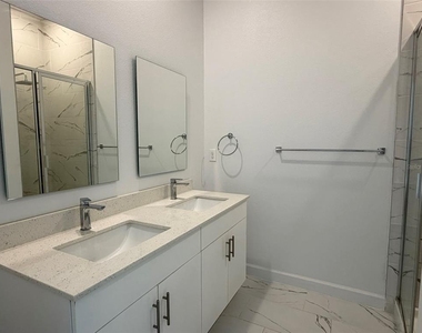 368 Famagusta Drive - Photo Thumbnail 9