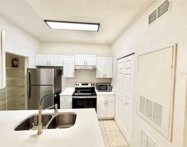 2674 Robert Trent Jones Drive - Photo Thumbnail 3