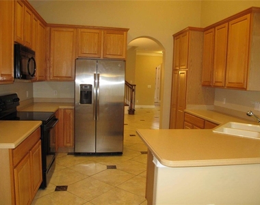 6828 Lucca Street - Photo Thumbnail 6
