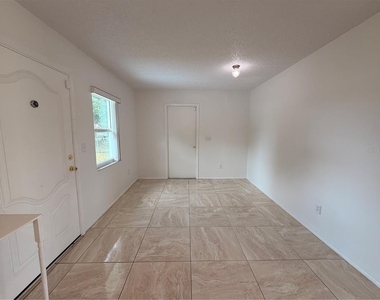 206 S 20th Street - Photo Thumbnail 11