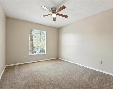 5560 Metrowest Boulevard - Photo Thumbnail 5