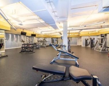 151 E Washington Street - Photo Thumbnail 29